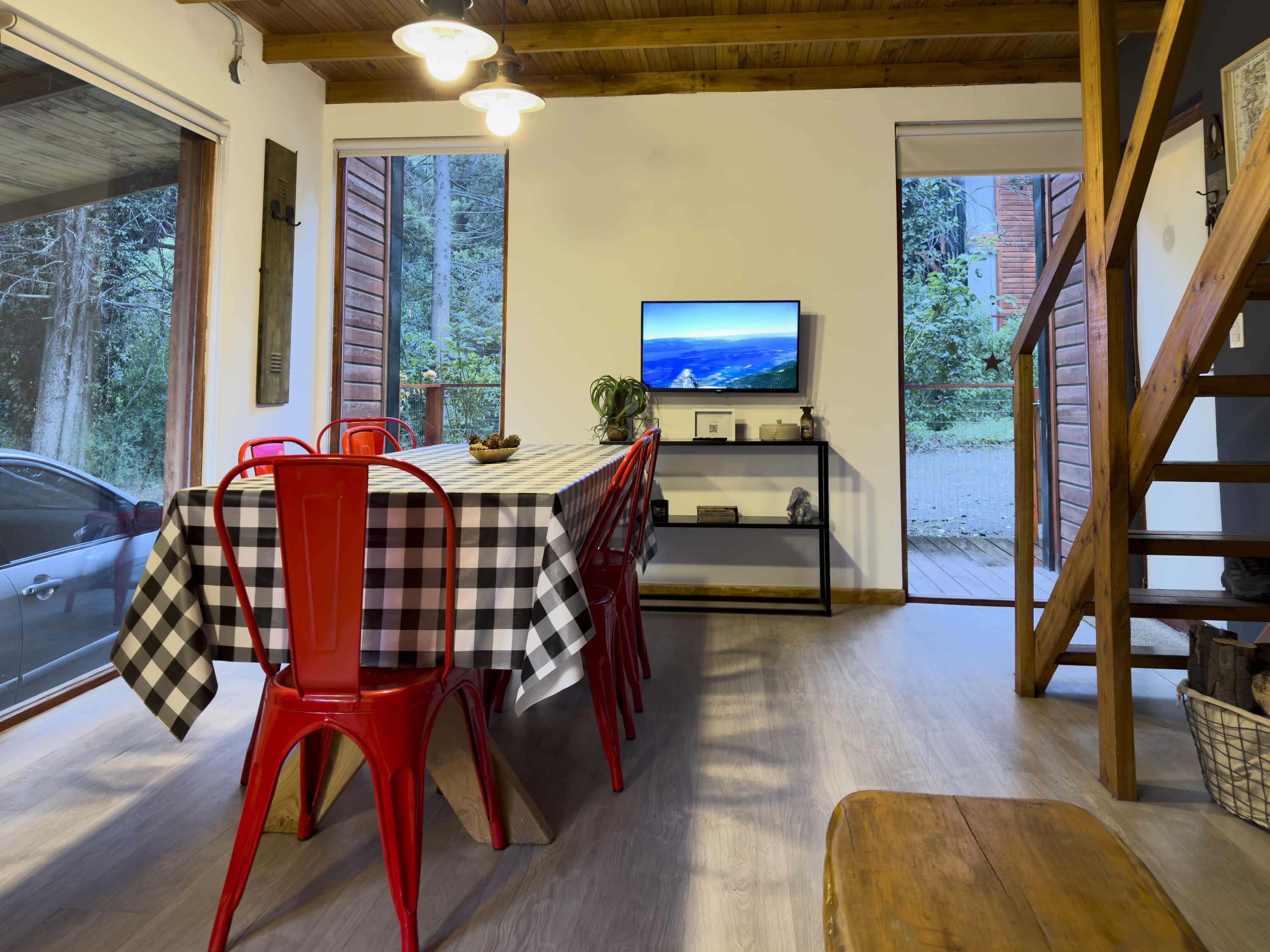 Living con estufa de Casita Bandurrias